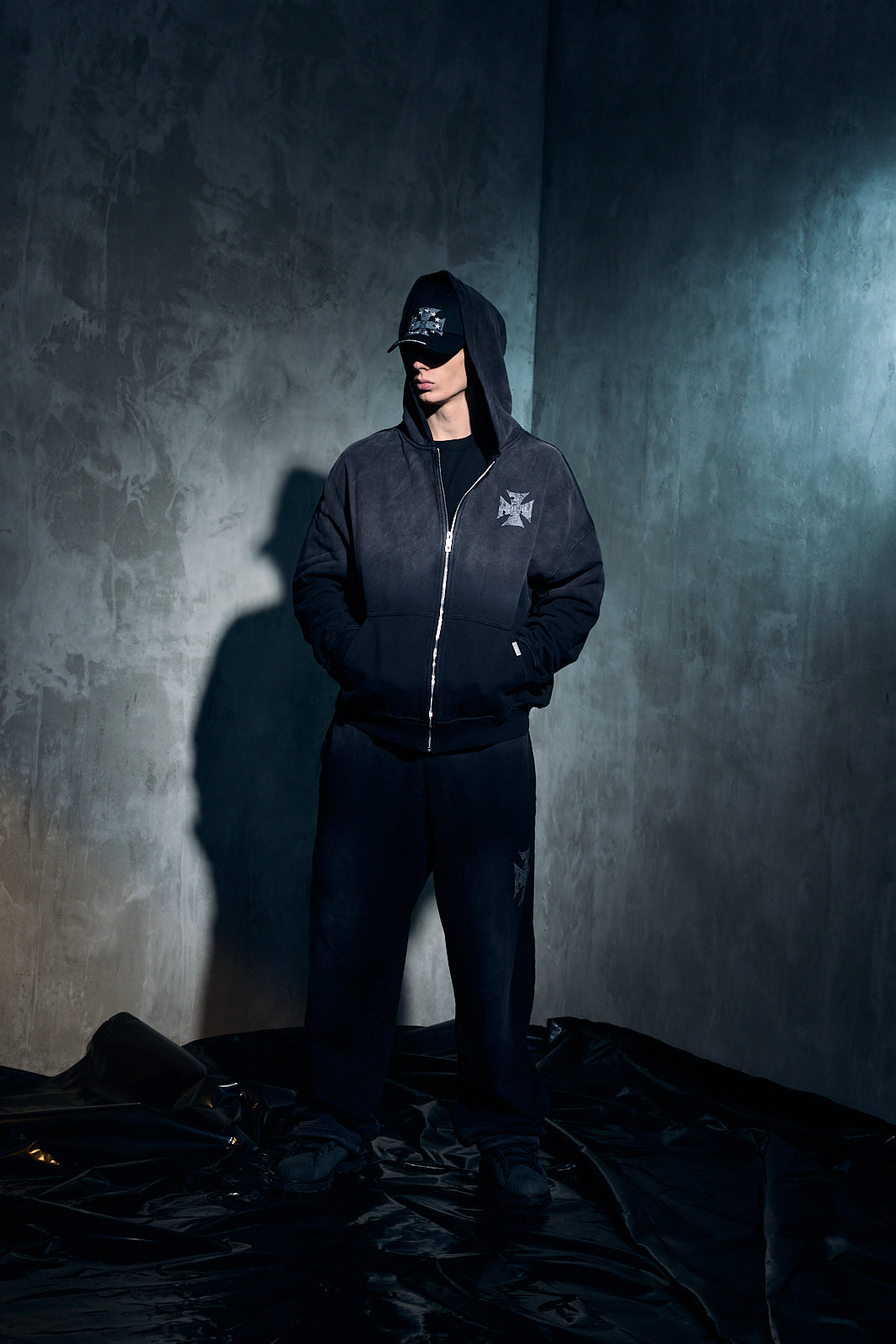 Sudadera con capucha y cremallera Maltese Washed