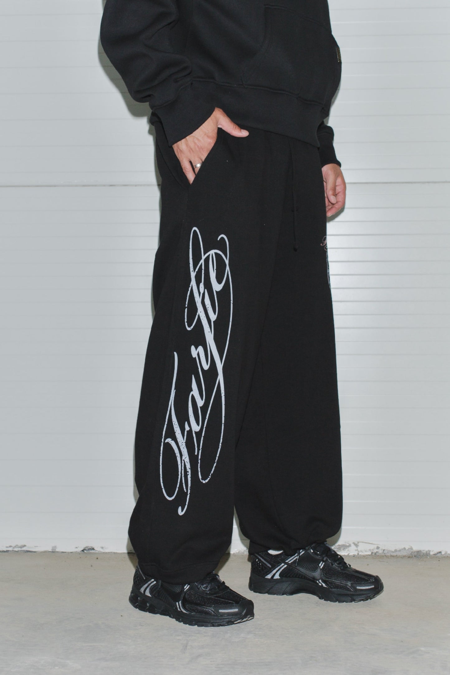 Штани Crestfall