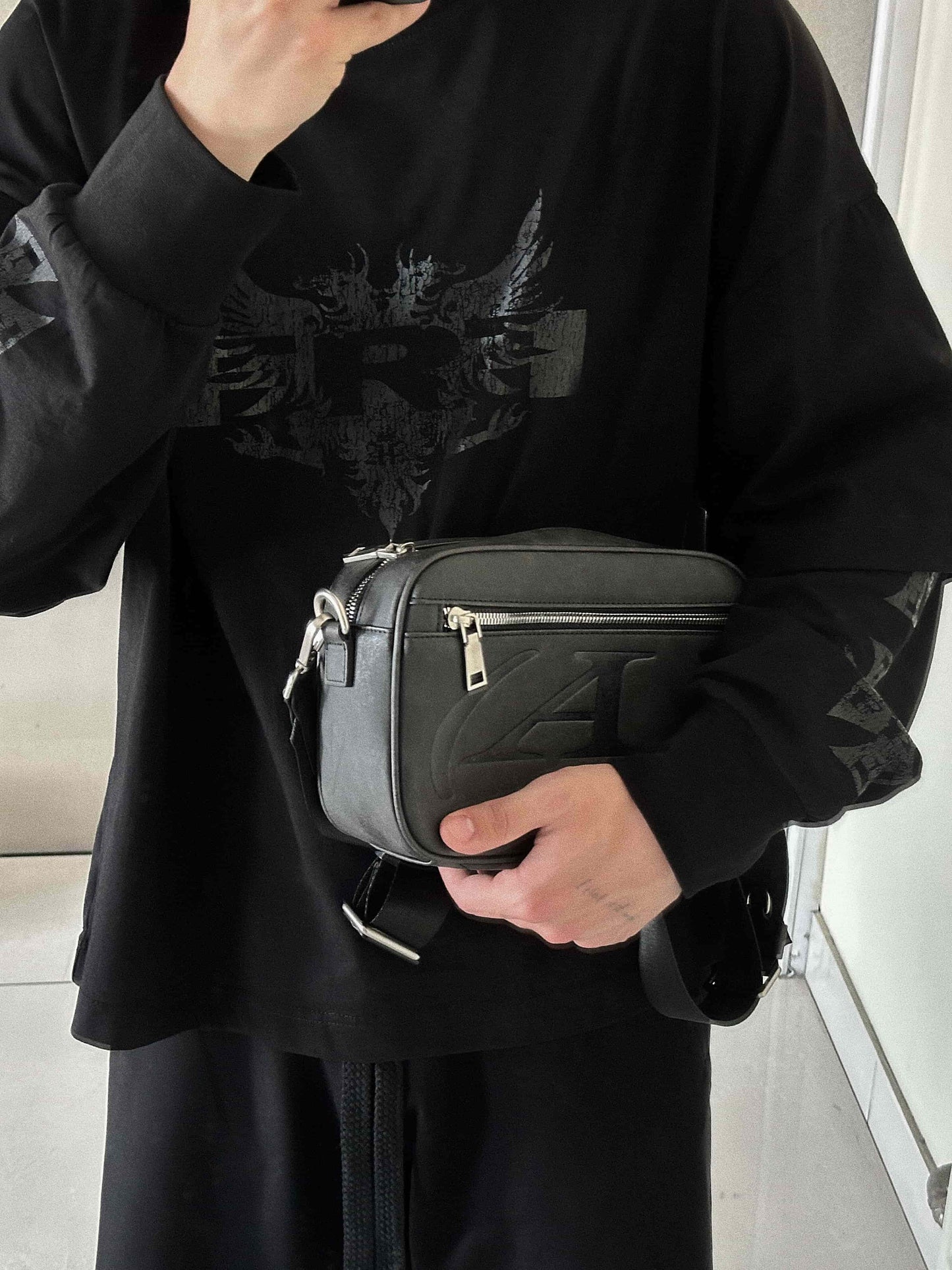Farfie Cross Body Bag
